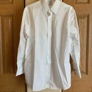 Brooks Brothers White Regent